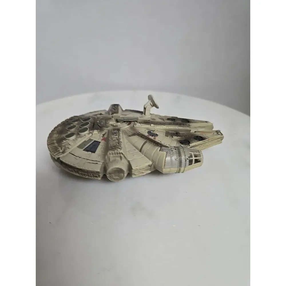 Star Wars Millennium Falcon Battle Damage Hasbro 2002 LFL Micro Machines 7 inch